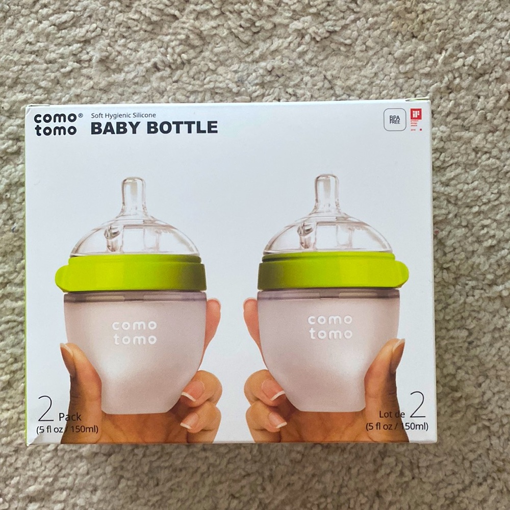 Como Tomo Bottles Brand New 2 Pack 5 oz